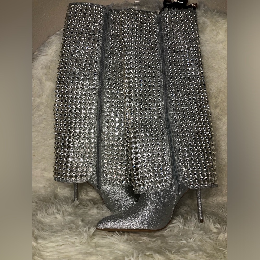Gianni Bini Silver Crystal Heeled Boots NWT SIZE 8 - Picture 10 of 16